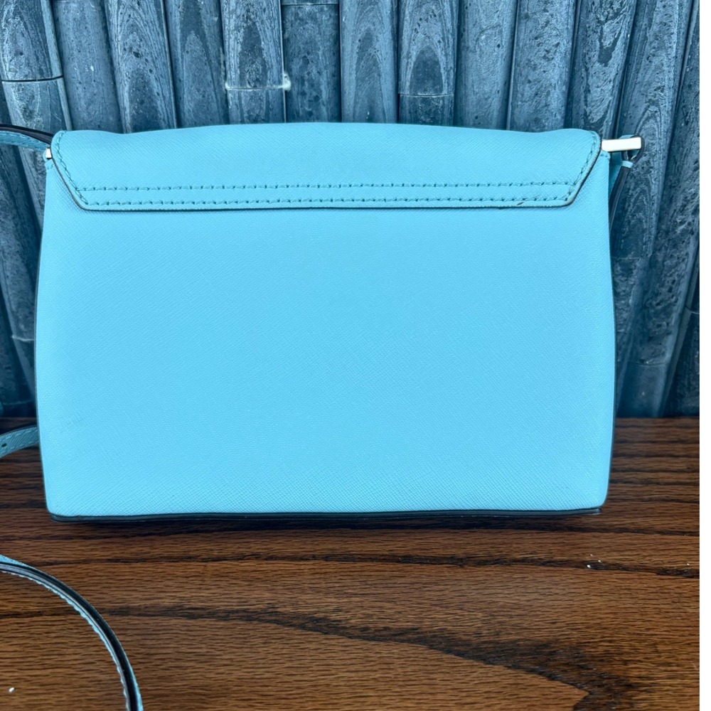Kate Spade New York Light Blue Saffiano Leather Crossbody Bag Pyramid Turn Lock - Picture 3 of 8